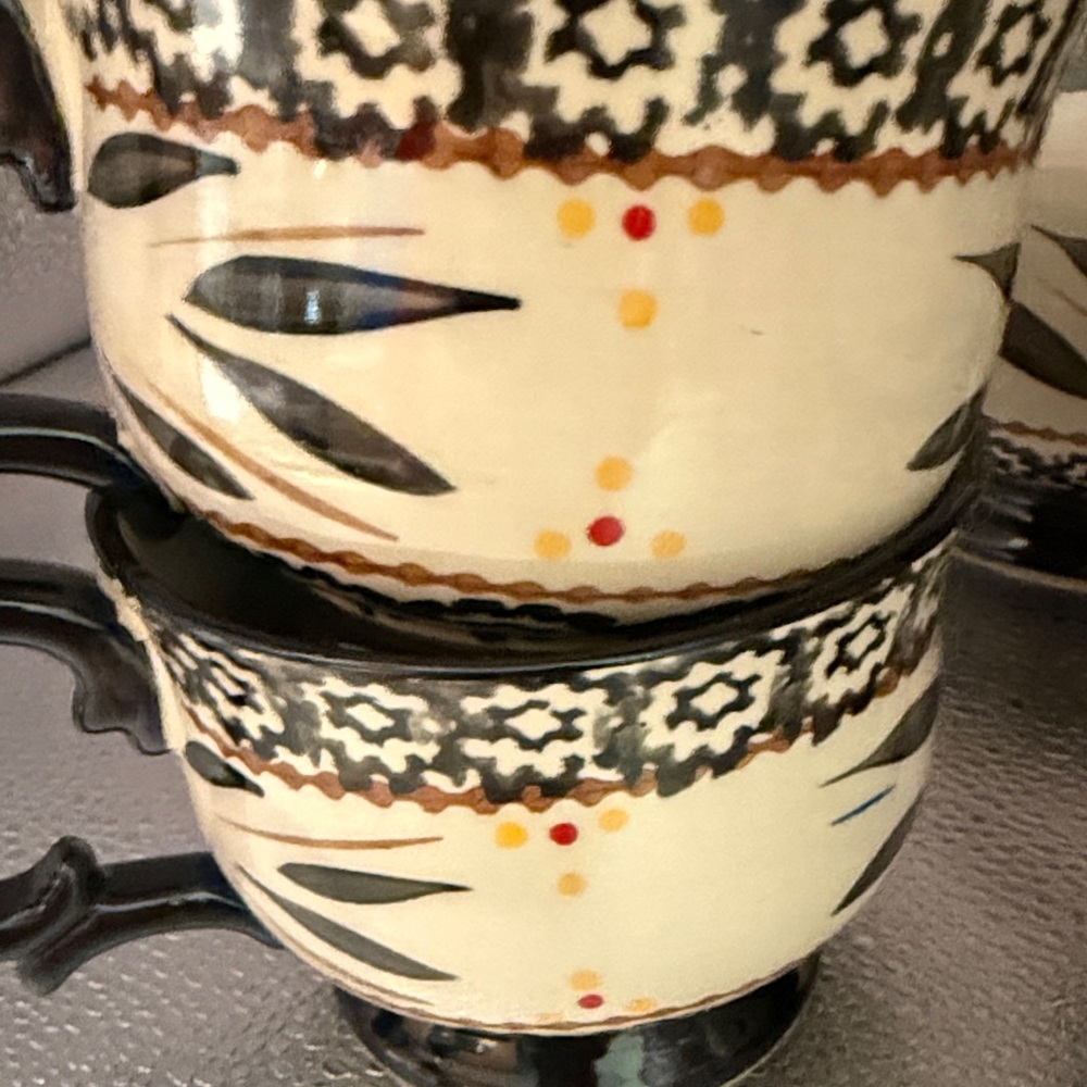 Vintage Temptations Hand Painted Tea Pot and Cups - Picture 12 of 16